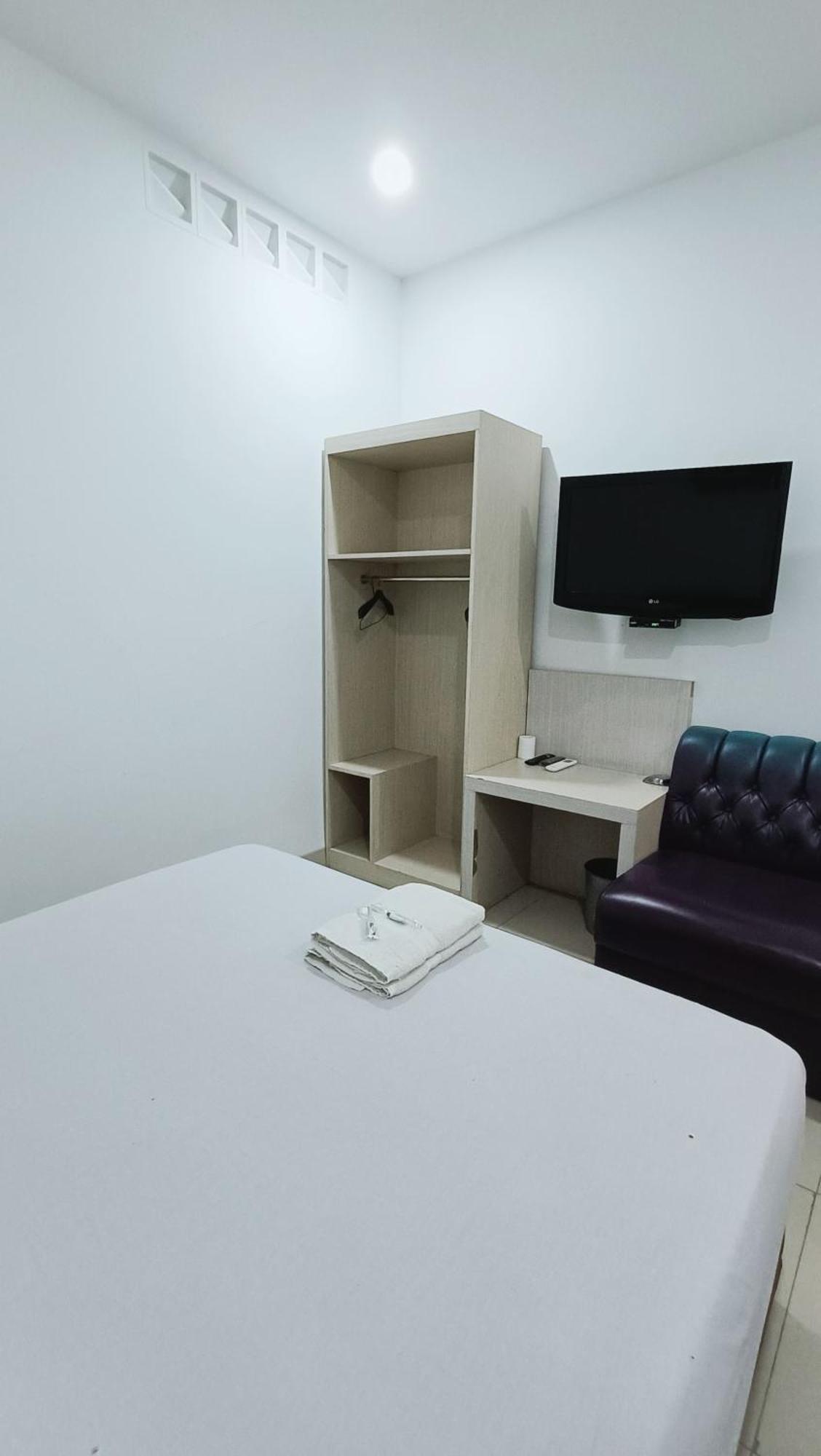 VI Hotel Bandung Esterno foto
