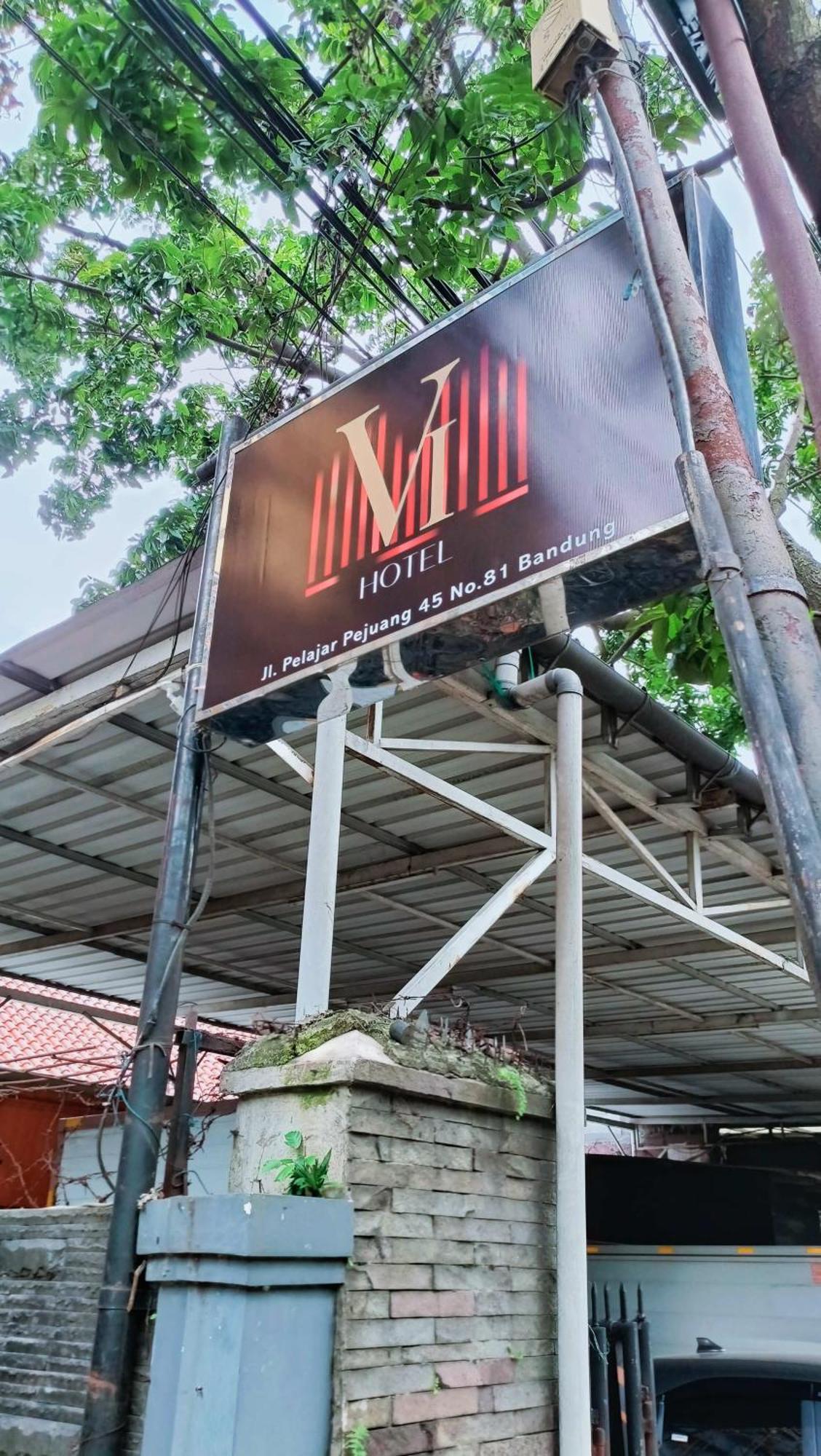 VI Hotel Bandung Esterno foto